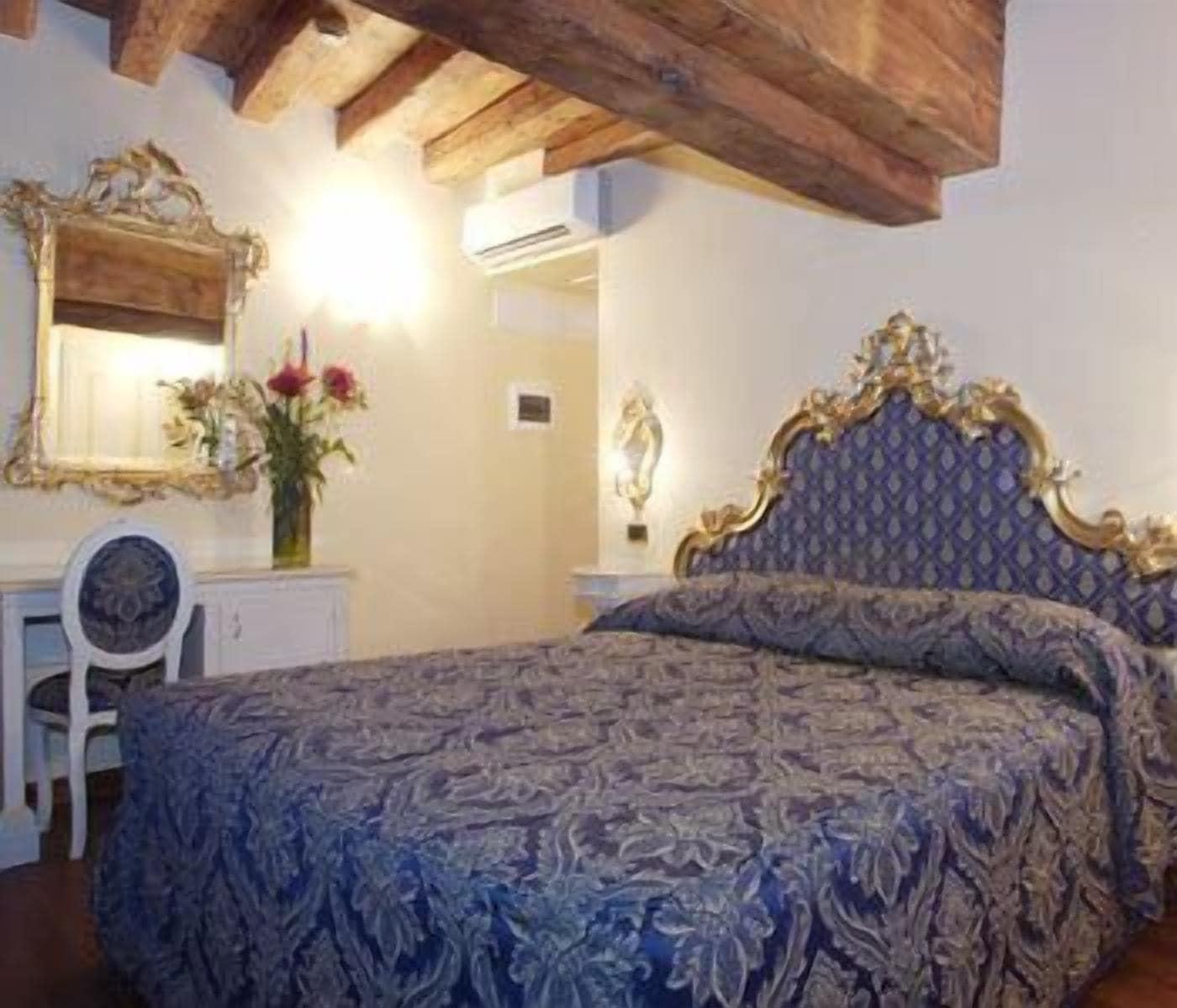 Hotel Vecellio Benátky Pokoj fotografie